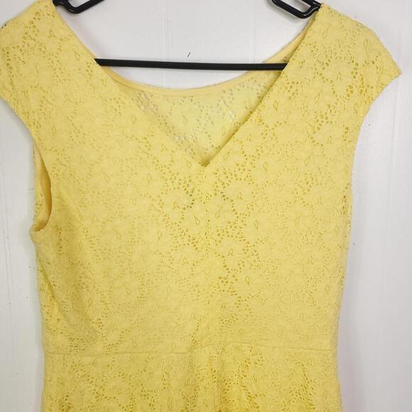 Connected Apparel Dress Womens 12 Lemon Yellow Lace Midi V Back Lined - Picture 7 of 8